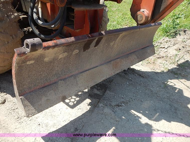 image for item J1209 Ditch Witch 6510 trencher