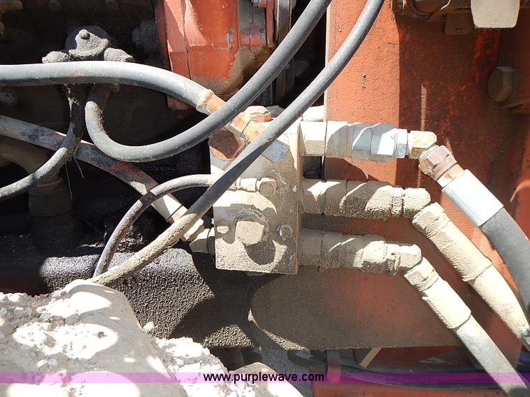 image for item J1209 Ditch Witch 6510 trencher