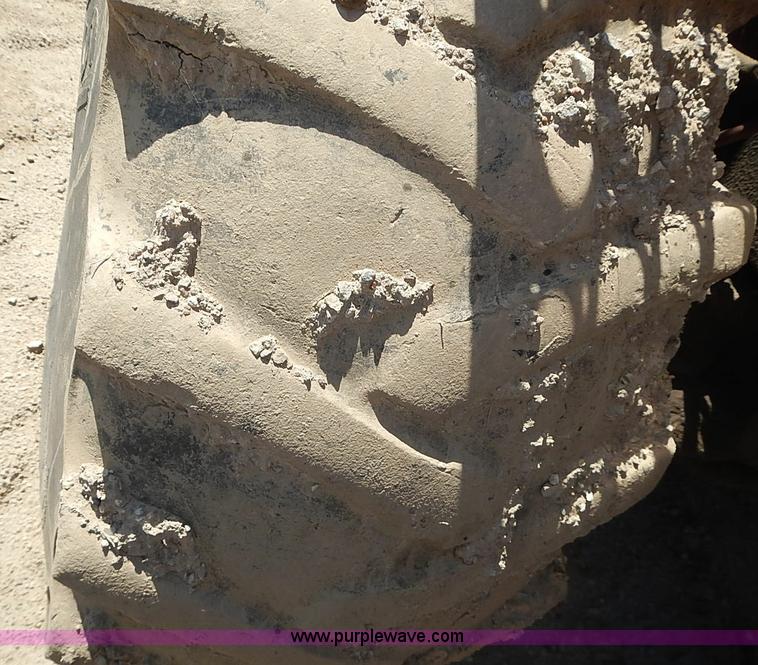 image for item J1209 Ditch Witch 6510 trencher