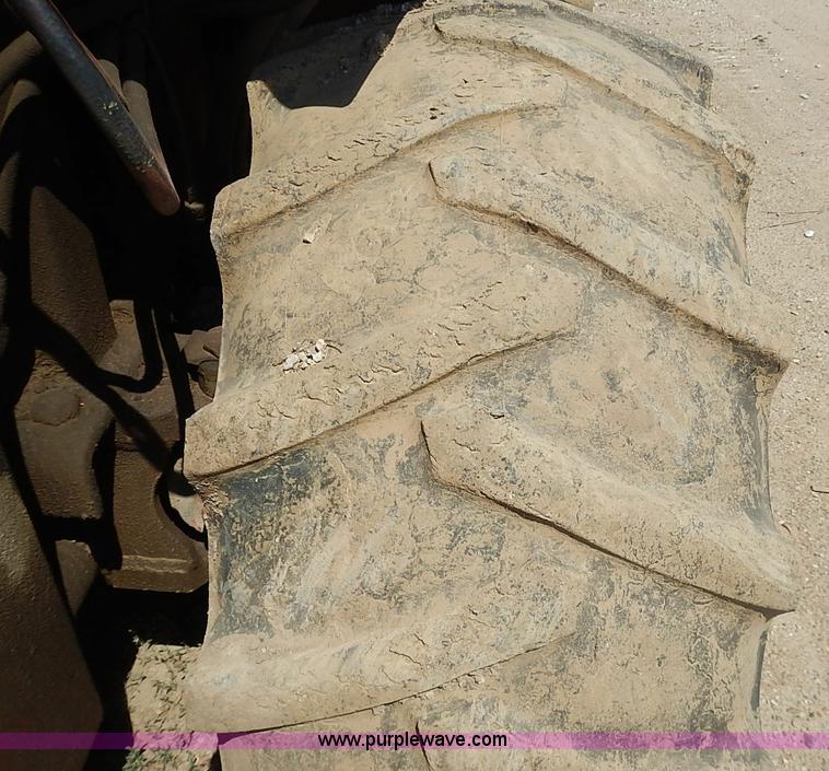 image for item J1209 Ditch Witch 6510 trencher