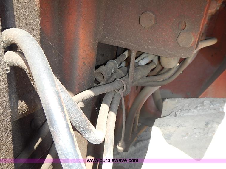 image for item J1209 Ditch Witch 6510 trencher