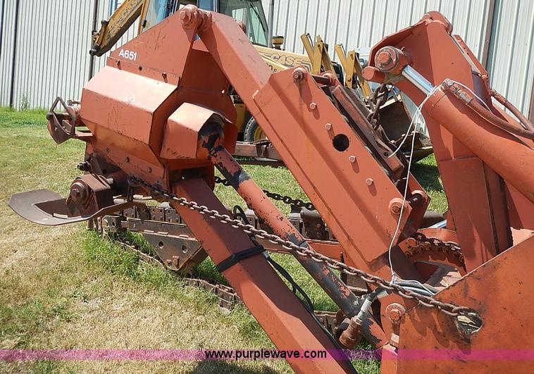 image for item J1209 Ditch Witch 6510 trencher