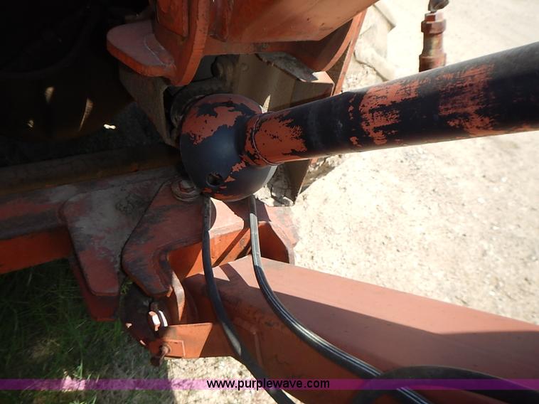 image for item J1209 Ditch Witch 6510 trencher