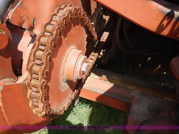 image for item J1209 Ditch Witch 6510 trencher