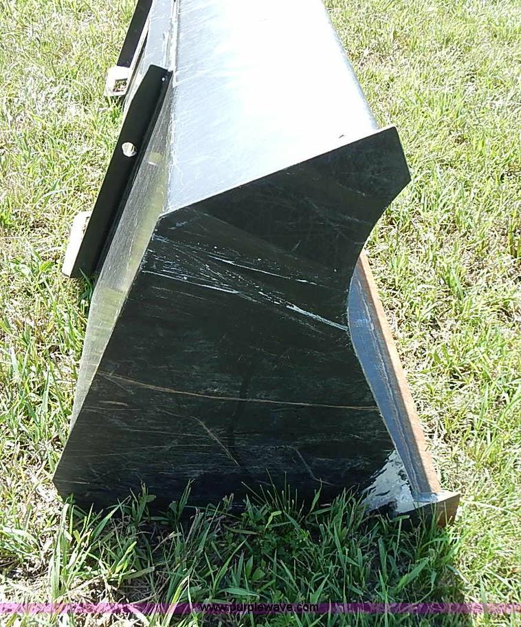 image for item J2069 Skid steer bucket