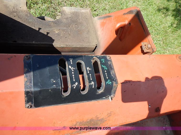 image for item J2073 1994 Ditch Witch 8020 trencher