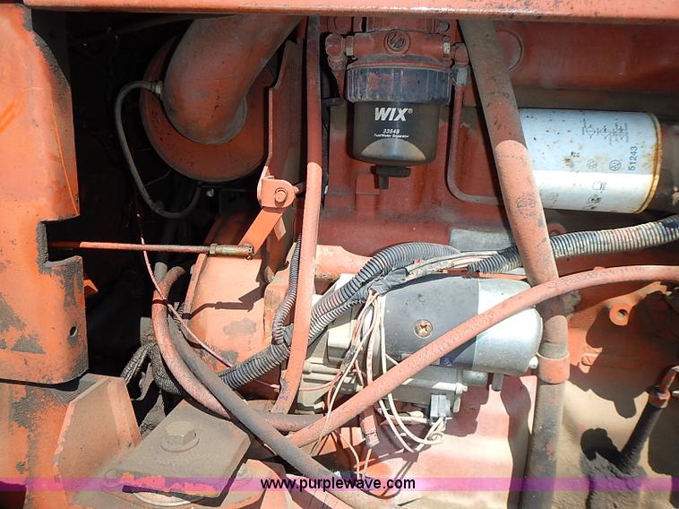 image for item J2073 1994 Ditch Witch 8020 trencher