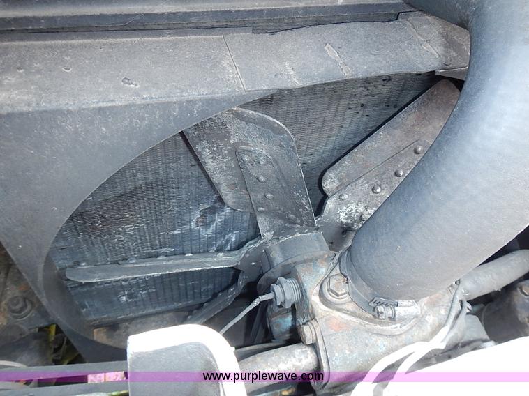 image for item J2107 1985 Drott 40BYR Cruz-air rubber tire excavator