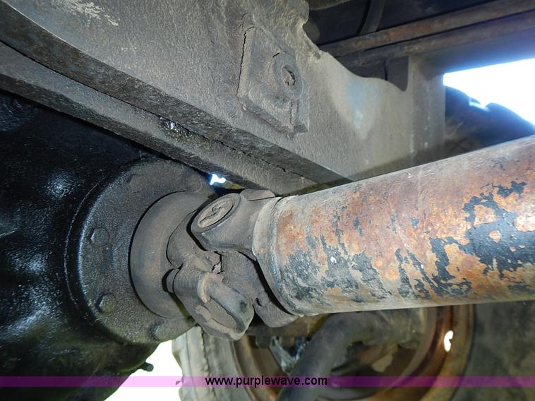 image for item J2107 1985 Drott 40BYR Cruz-air rubber tire excavator