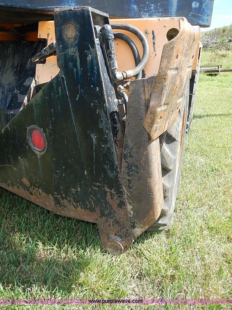 image for item J2107 1985 Drott 40BYR Cruz-air rubber tire excavator