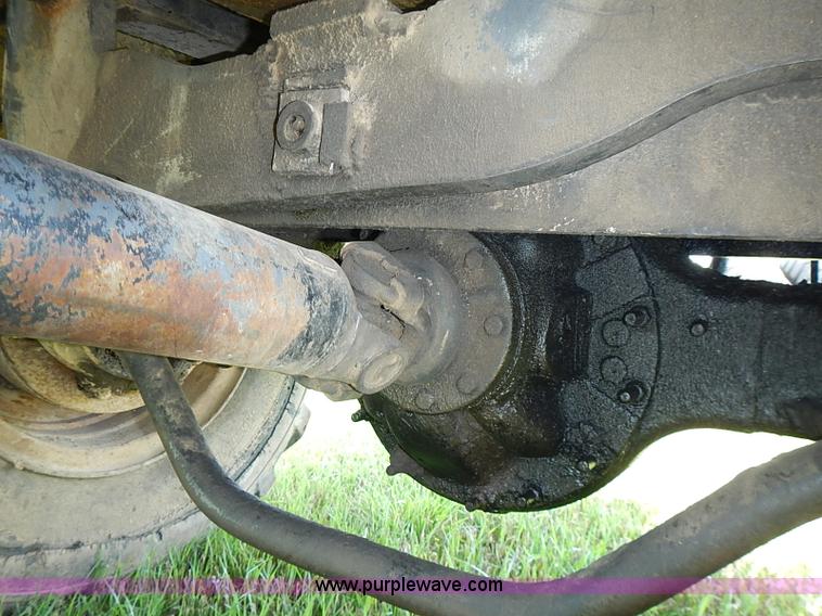 image for item J2107 1985 Drott 40BYR Cruz-air rubber tire excavator