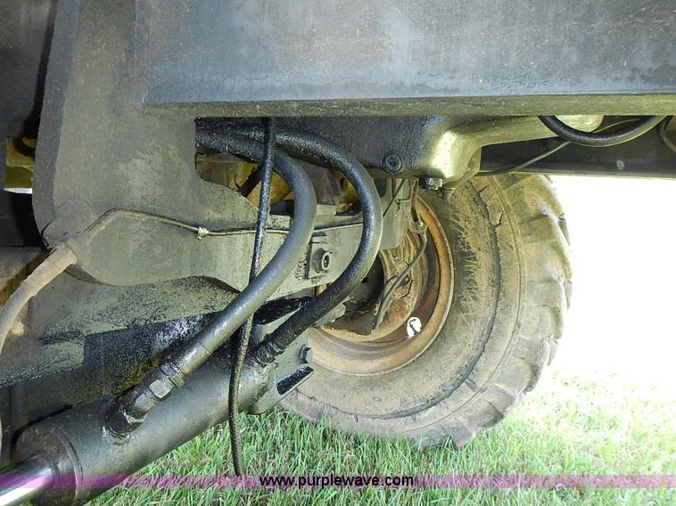 image for item J2107 1985 Drott 40BYR Cruz-air rubber tire excavator