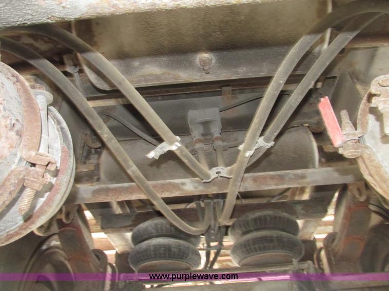 image for item F7465 1992 Wabash SA-96MC dry van trailer