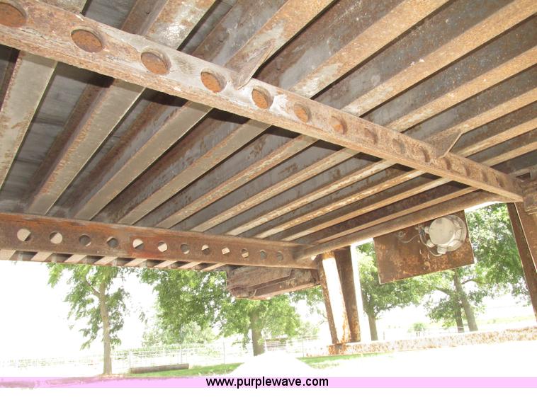 image for item F7465 1992 Wabash SA-96MC dry van trailer