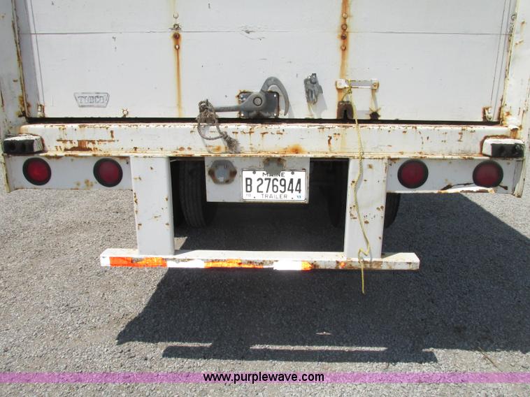 image for item F7465 1992 Wabash SA-96MC dry van trailer