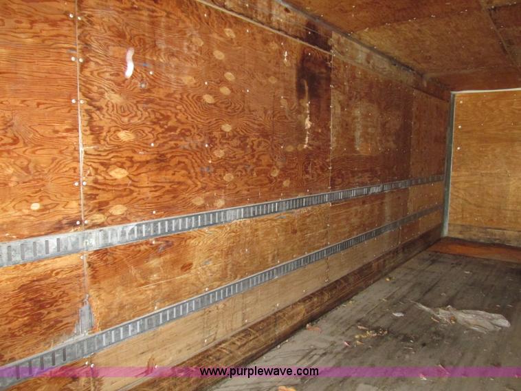 image for item F7465 1992 Wabash SA-96MC dry van trailer