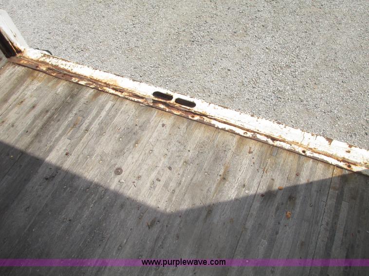 image for item F7465 1992 Wabash SA-96MC dry van trailer