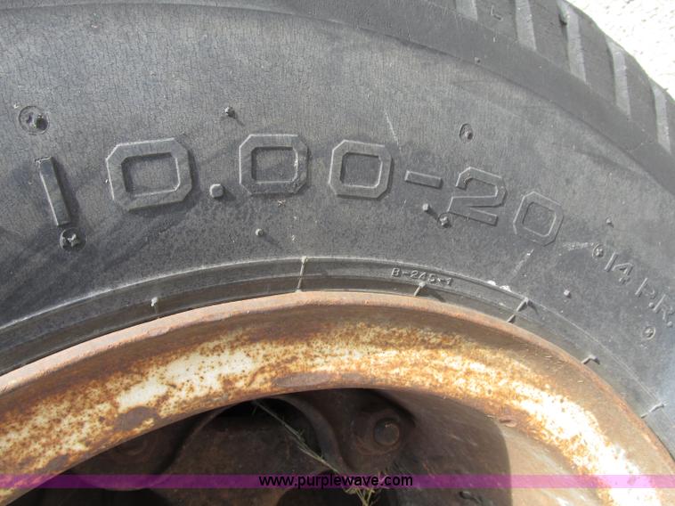 image for item F7465 1992 Wabash SA-96MC dry van trailer