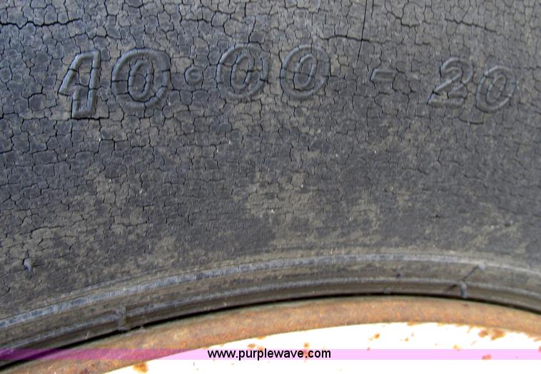 image for item F7465 1992 Wabash SA-96MC dry van trailer