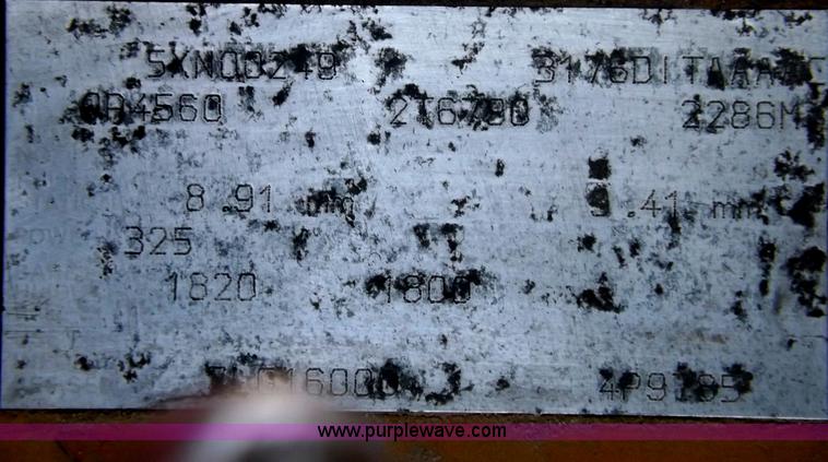 image for item H1875 1989 Kenworth T600 tanker truck