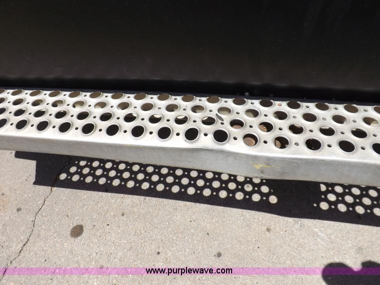 image for item H1875 1989 Kenworth T600 tanker truck