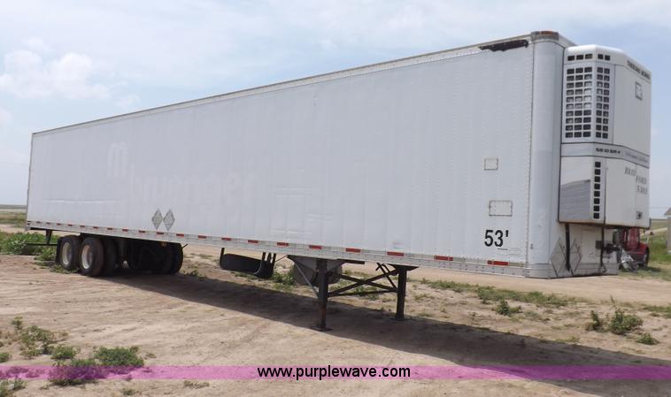 image for item H9230 2000 Great Dane refrigerated trailer