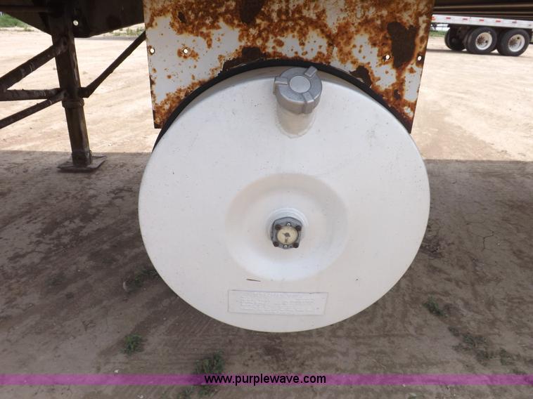 image for item H9231 1999 Great Dane refrigerated trailer