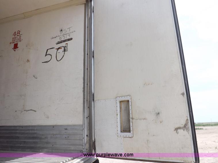 image for item H9231 1999 Great Dane refrigerated trailer
