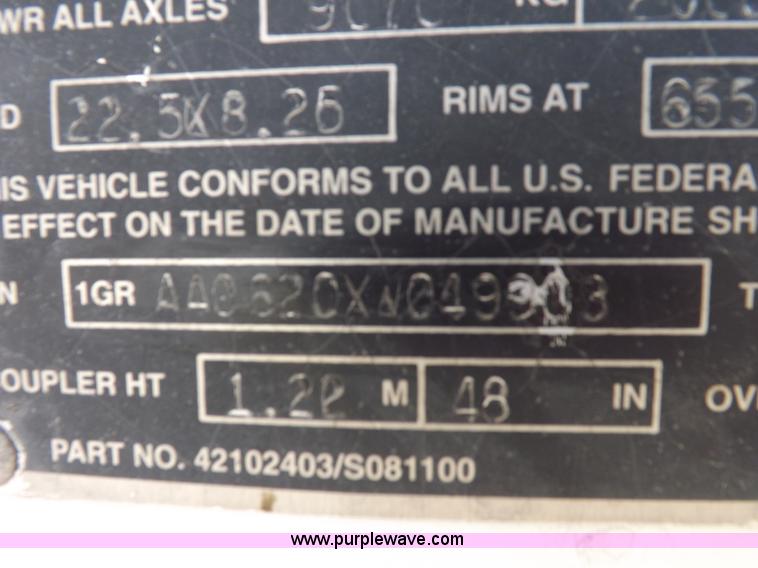 image for item H9231 1999 Great Dane refrigerated trailer