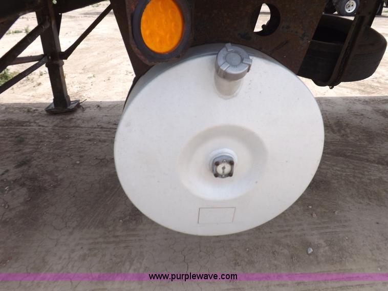 image for item H9232 2005 Great Dane refrigerated trailer