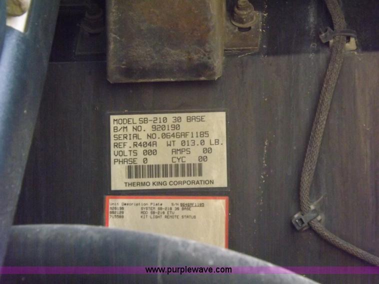 image for item H9232 2005 Great Dane refrigerated trailer