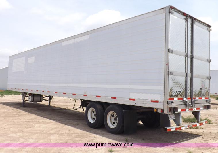 image for item H9233 2003 Utility Refrigerated trailer