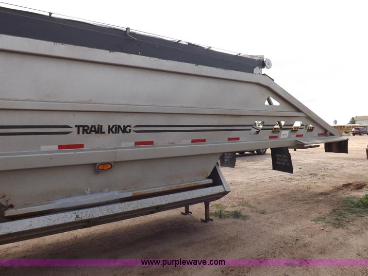 image for item H9248 1993 Trail King TKS4BD0-402 belly dump trailer