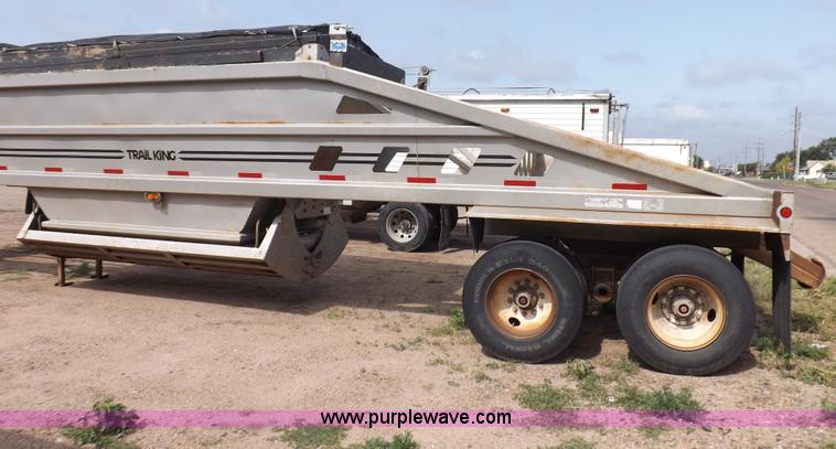 image for item H9248 1993 Trail King TKS4BD0-402 belly dump trailer
