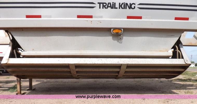 image for item H9248 1993 Trail King TKS4BD0-402 belly dump trailer