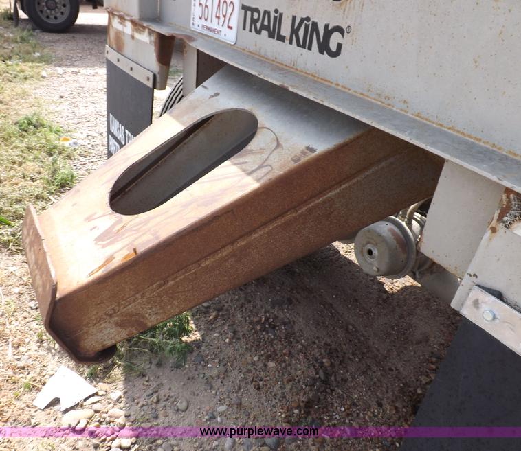 image for item H9248 1993 Trail King TKS4BD0-402 belly dump trailer
