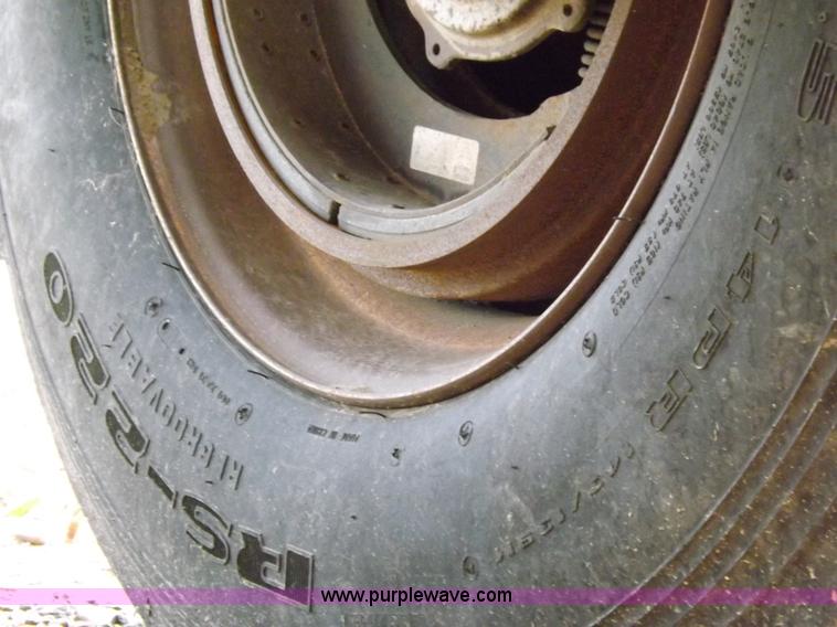 image for item H9248 1993 Trail King TKS4BD0-402 belly dump trailer