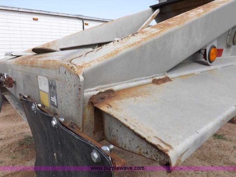 image for item H9248 1993 Trail King TKS4BD0-402 belly dump trailer