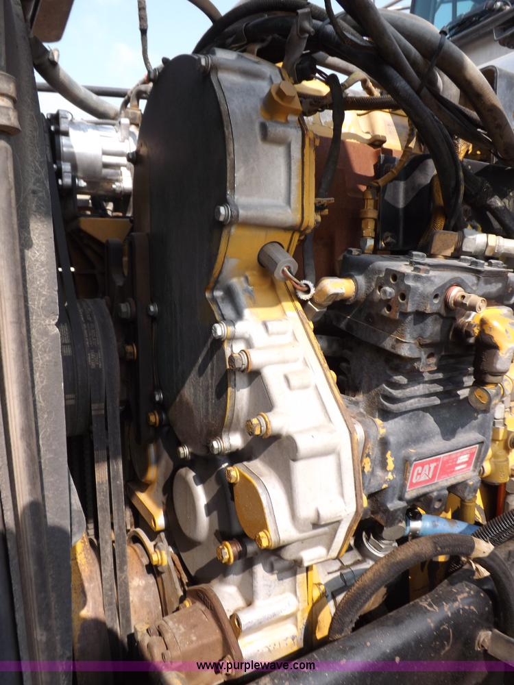 image for item H9249 1996 Peterbilt 378 semi truck