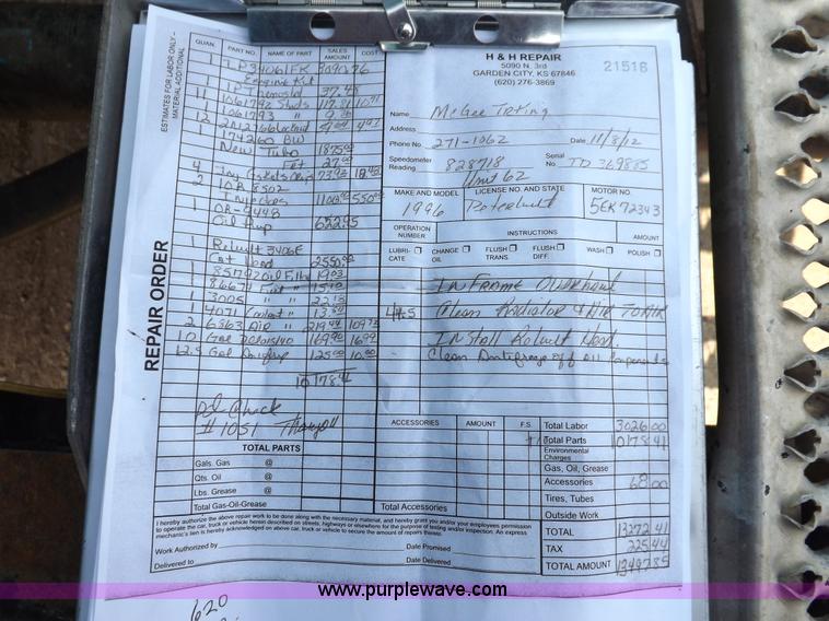 image for item H9249 1996 Peterbilt 378 semi truck