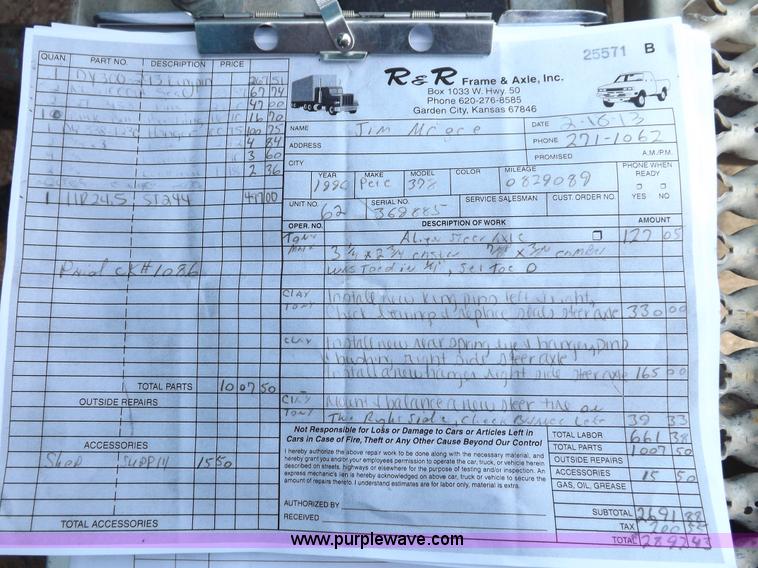 image for item H9249 1996 Peterbilt 378 semi truck