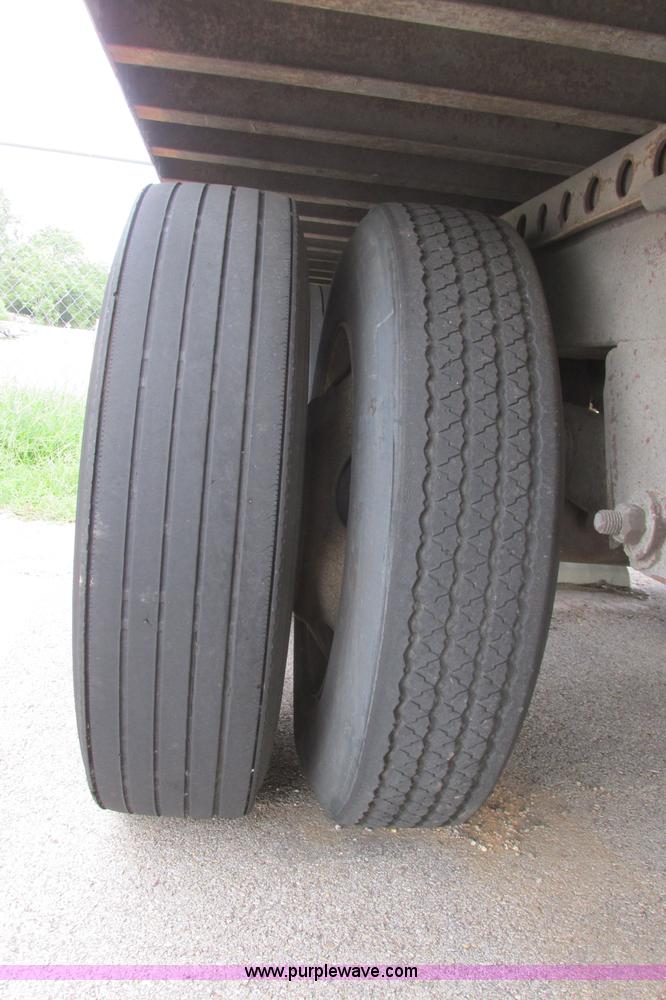 image for item I3483 1994 Wabash SA-102CW dry van trailer