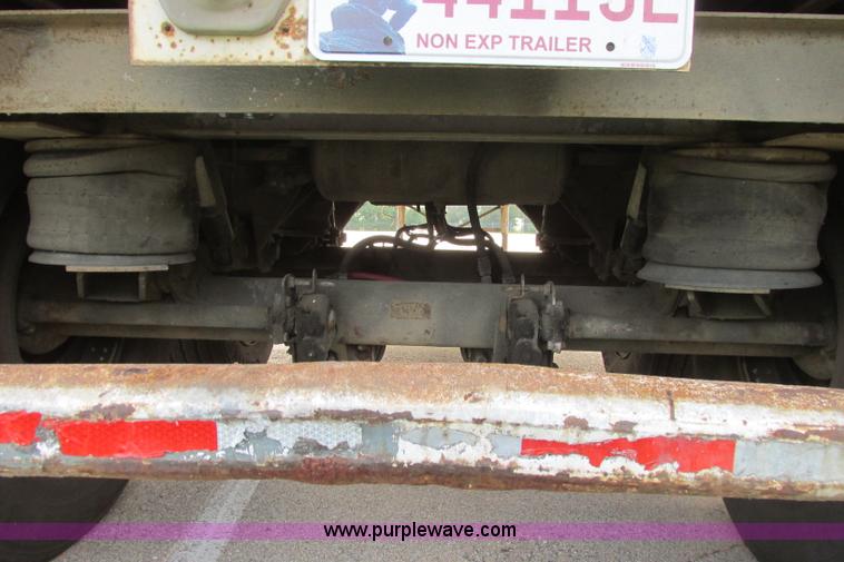 image for item I3484 1994 Wabash SA-102CW dray van trailer