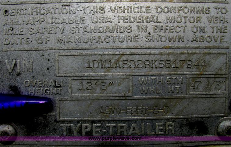 image for item I3485 1989 Stoughton ASVW-535T-S-C dry van trailer