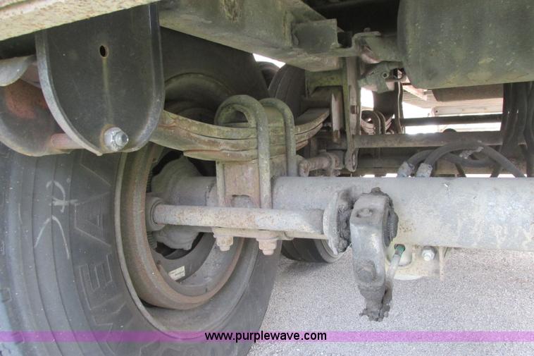 image for item I3485 1989 Stoughton ASVW-535T-S-C dry van trailer