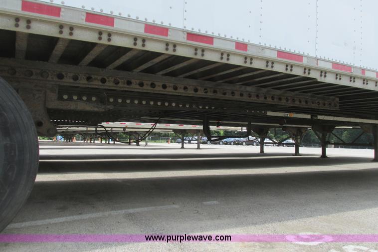 image for item I3485 1989 Stoughton ASVW-535T-S-C dry van trailer