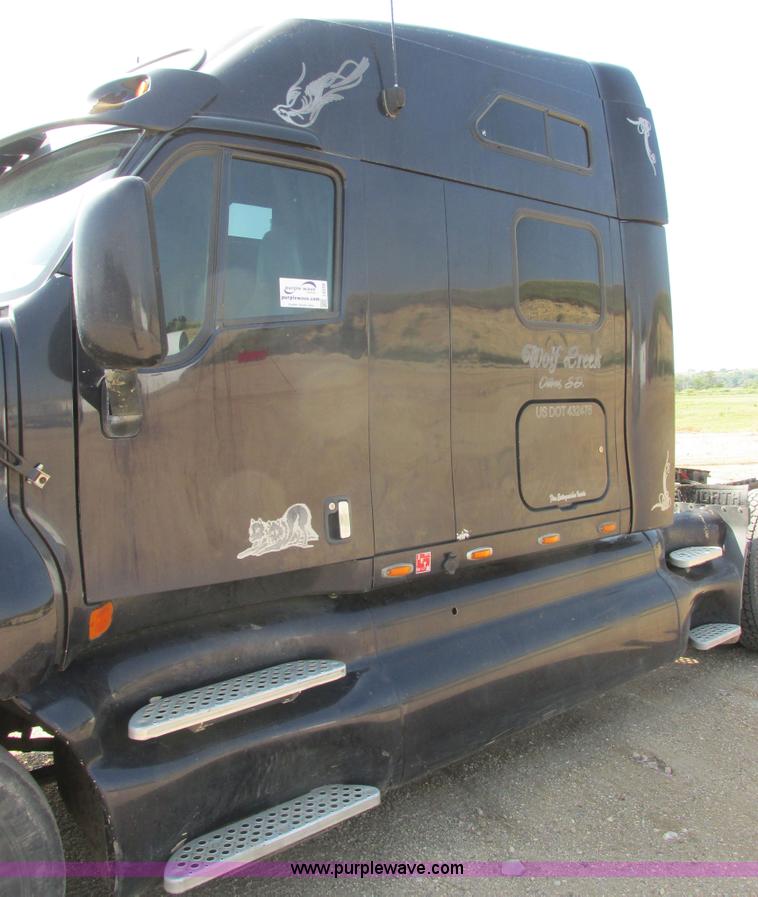 image for item I6208 1997 Kenworth T2000 semi truck