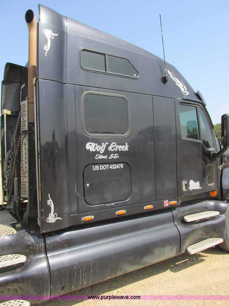 image for item I6208 1997 Kenworth T2000 semi truck