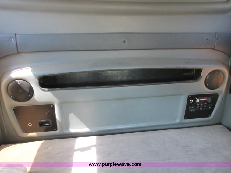 image for item I6208 1997 Kenworth T2000 semi truck