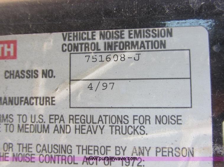 image for item I6208 1997 Kenworth T2000 semi truck